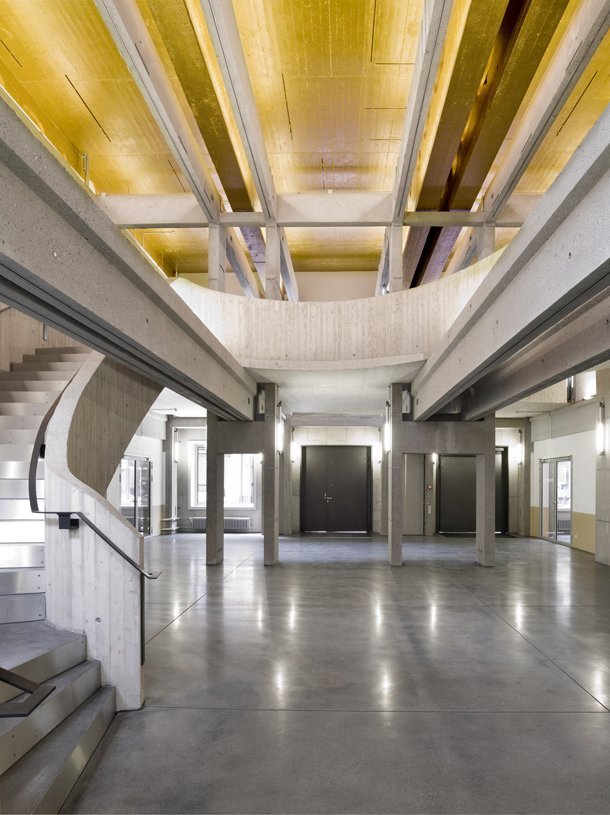 Entrance hall of TUM School of Management